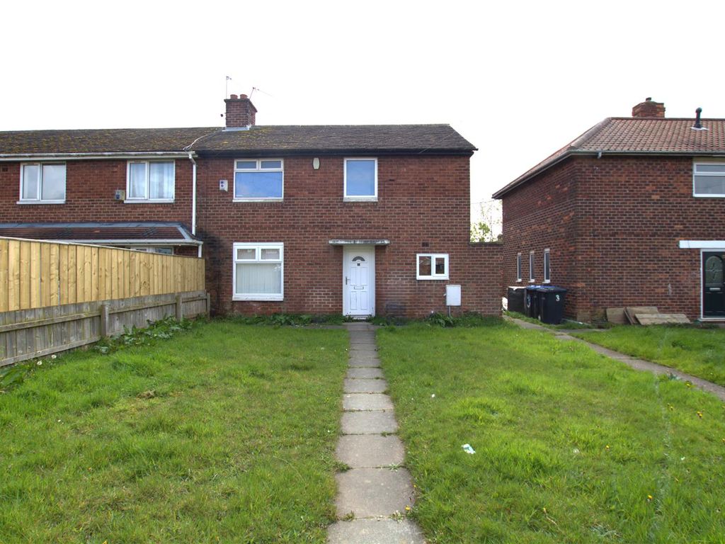3 bed end terrace house for sale in Rossett Walk, Middlesbrough TS3, £