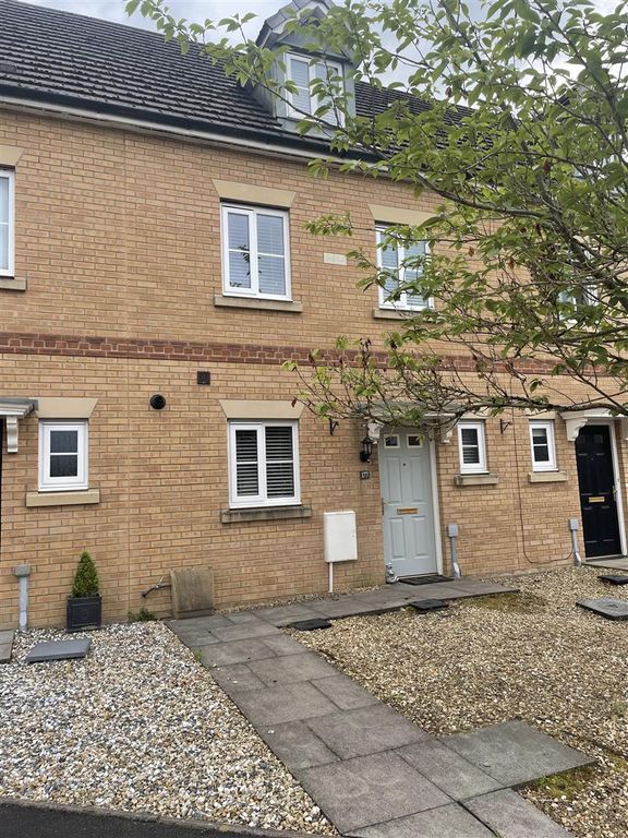 4 bed terraced house to rent in Ffordd Y Glowyr, Betws, Ammanford SA18, £900 pcm Zoopla