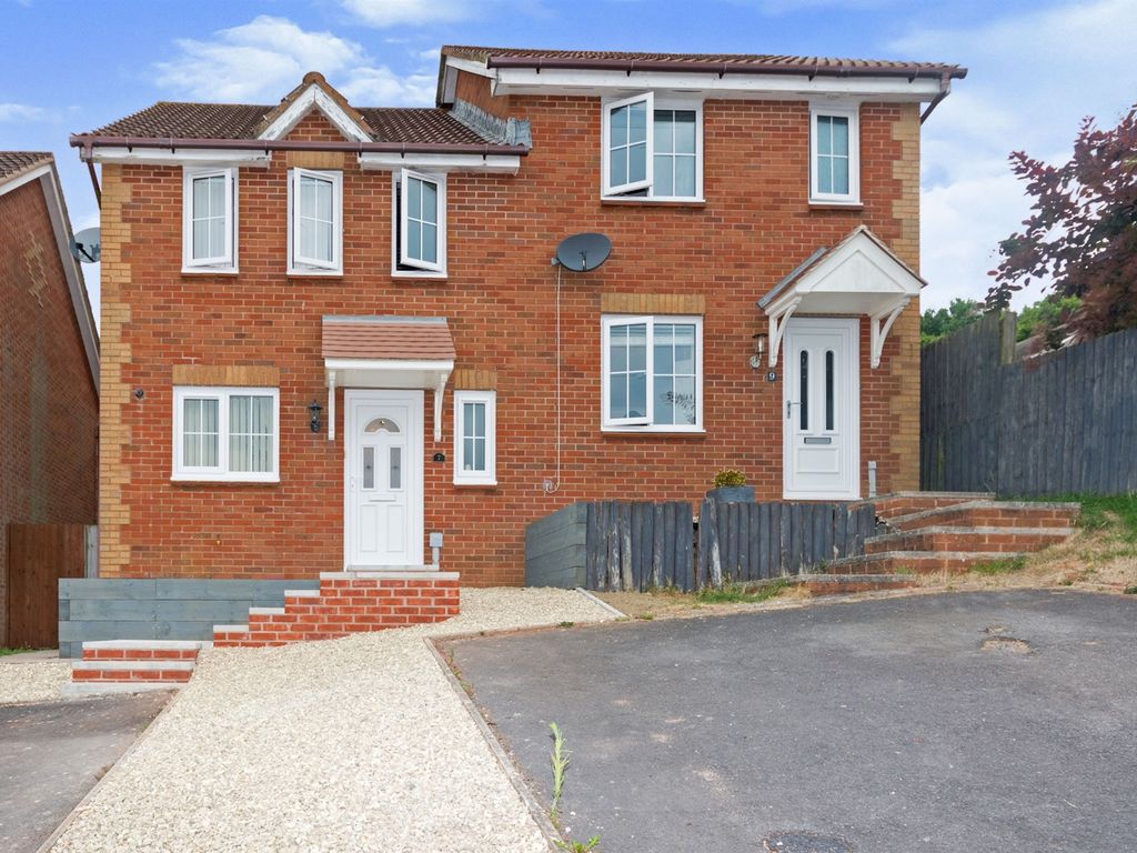 3 bed semidetached house for sale in Mallard Close, Torquay TQ2 Zoopla