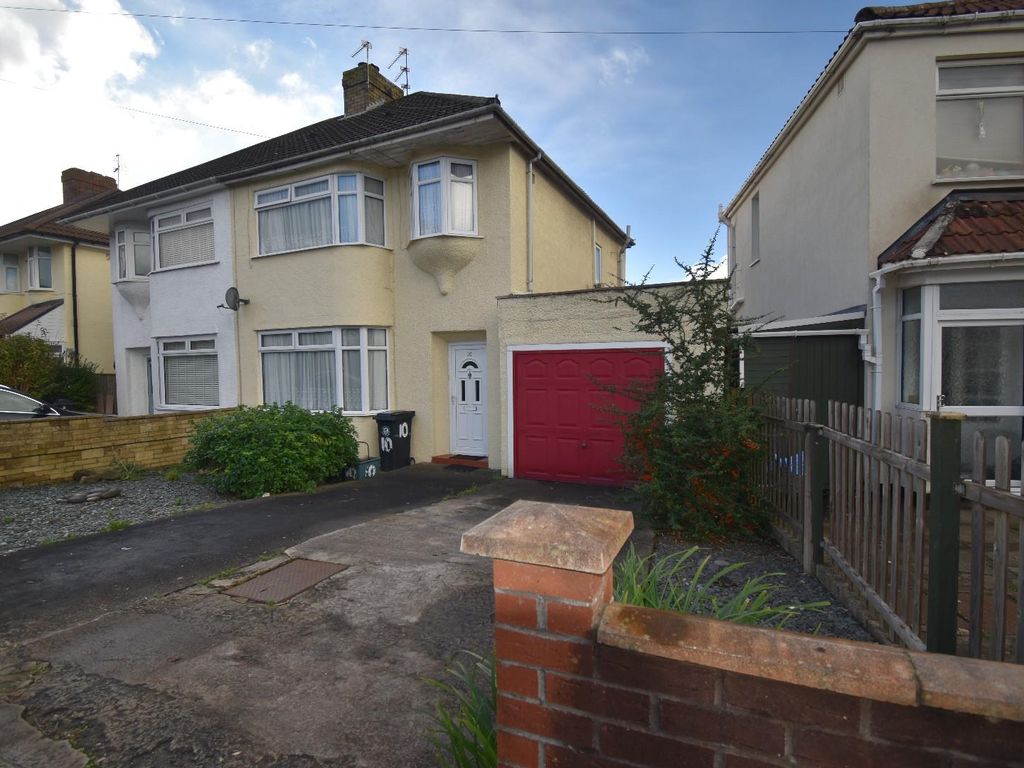 3 bed semidetached house for sale in Brockhurst Road, Kingswood