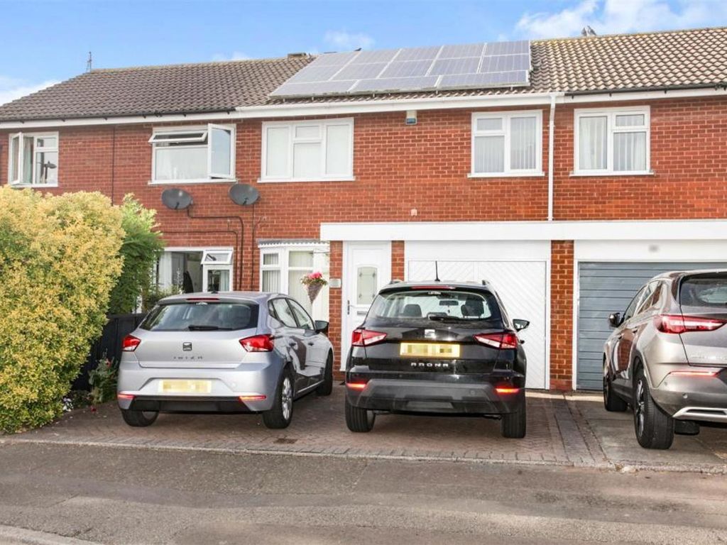 3 bed terraced house for sale in Linwood Drive, Coventry CV2, £275,000