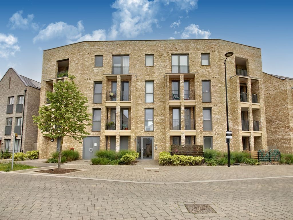 2 bed flat for sale in Osprey Drive, Trumpington, Cambridge CB2 Zoopla