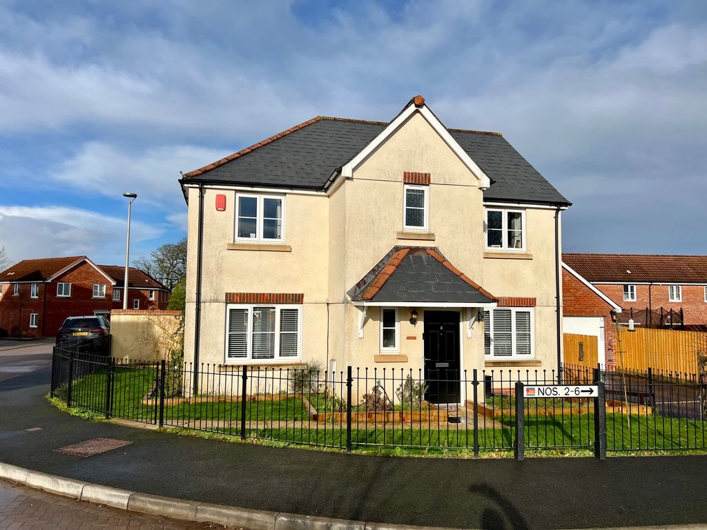 4 bed detached house for sale in Southbrook Meadow, Cranbrook, Exeter