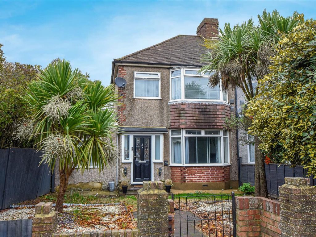 4 bed semidetached house for sale in Princes Road, Dartford DA1, £