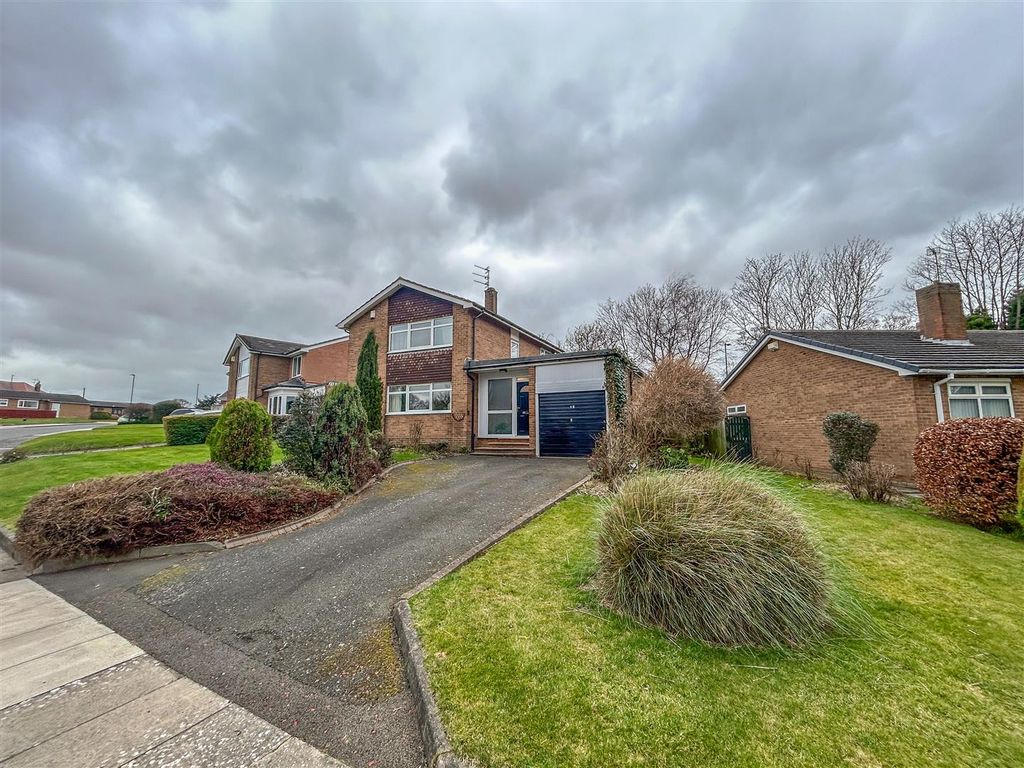 3 bed detached house for sale in The Gables, Kenton Bank Foot, Newcastle Upon Tyne NE13, £