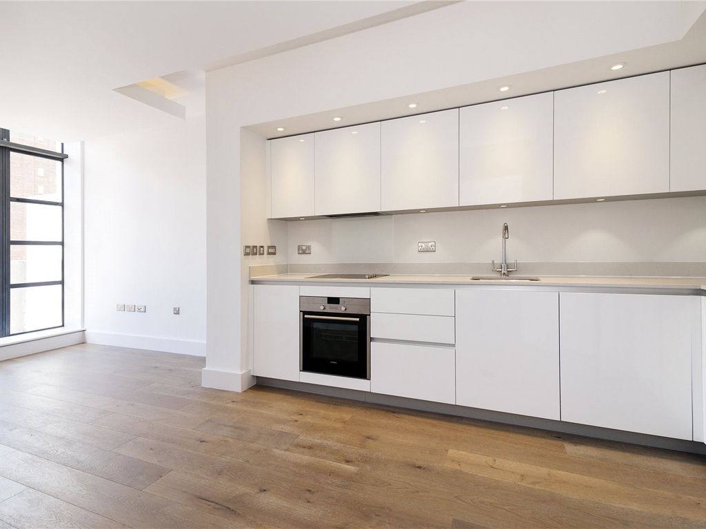 2 bed flat to rent in The Textile Building, 31A Chatham Place, Hackney