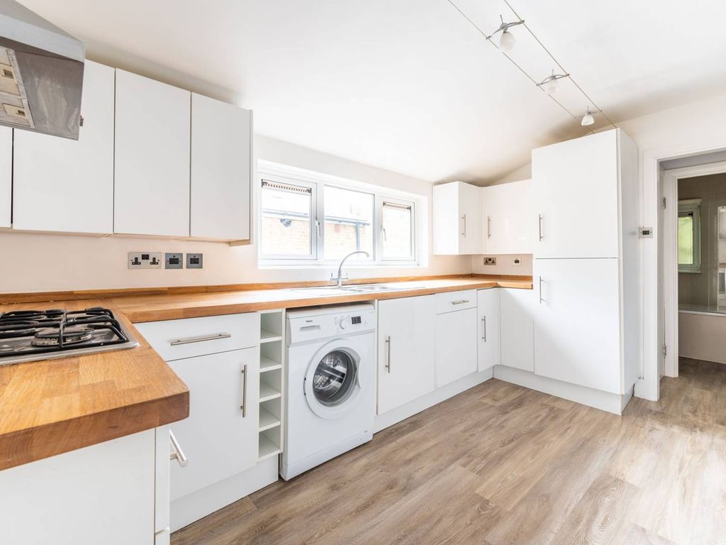 Burchell Road, Peckham, London SE15  