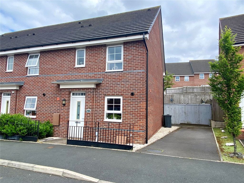 3 bed semidetached house for sale in Columbia Crescent, Wolverhampton WV10, £235,000 Zoopla