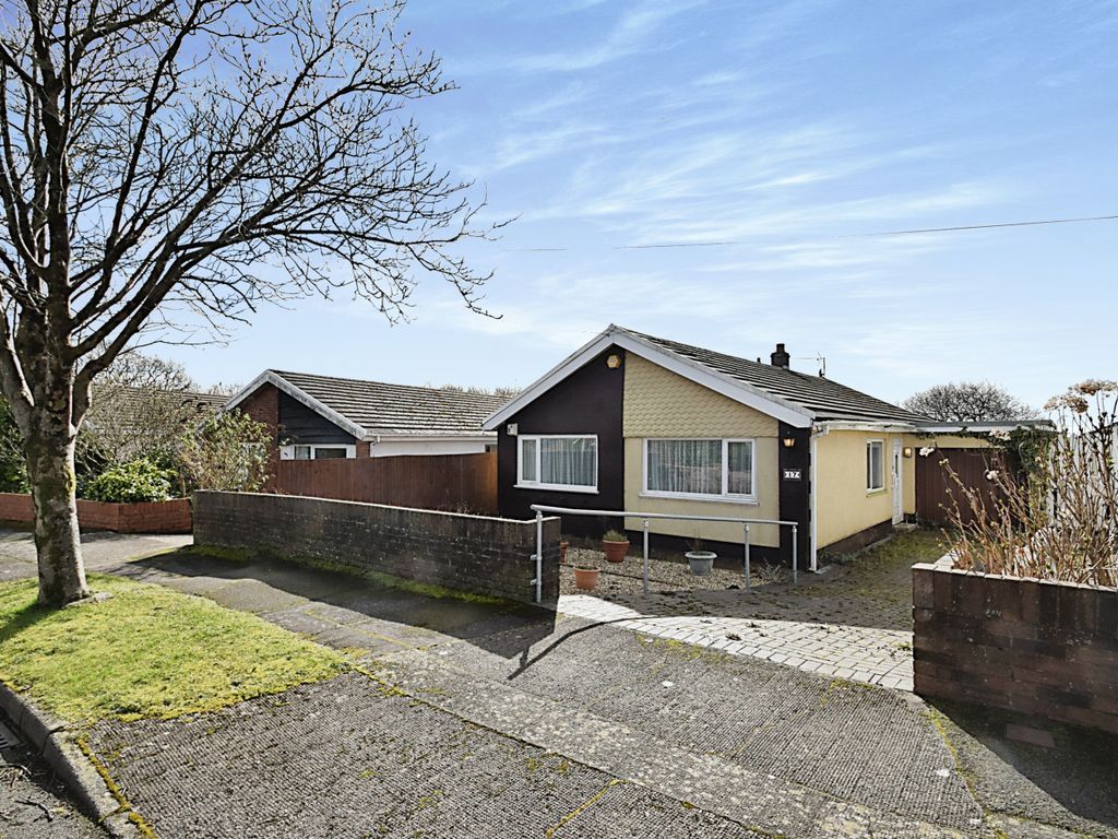 3 bed detached bungalow for sale in Westland Avenue, West Cross SA3
