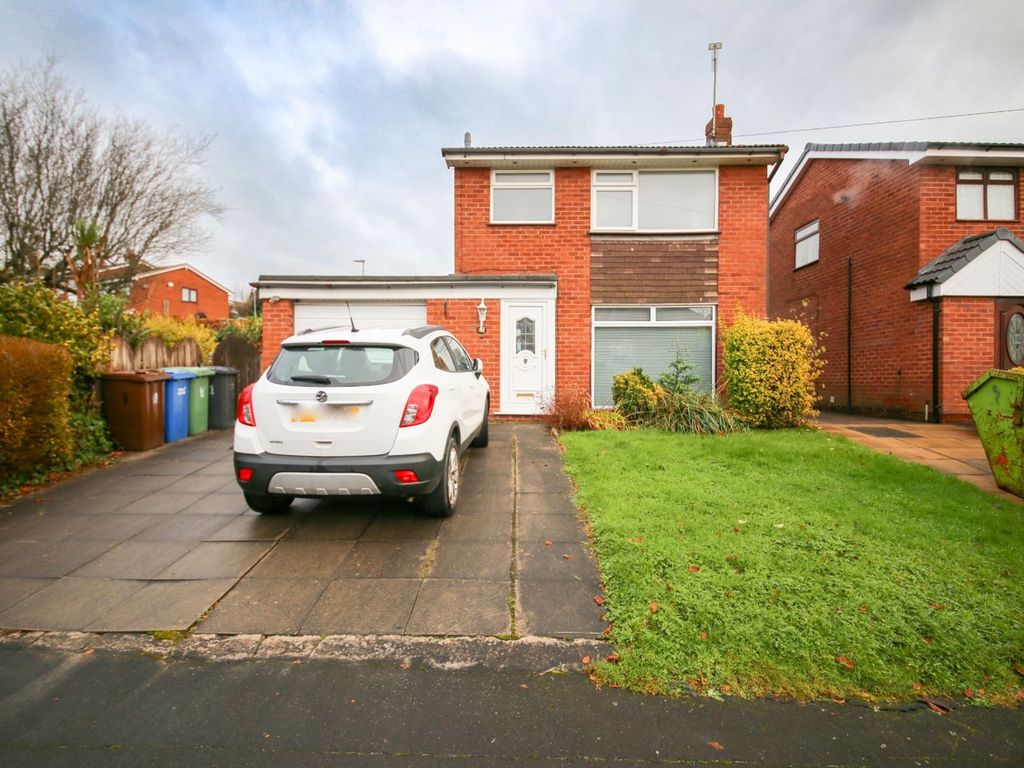 3 bed detached house for sale in Grovewood Drive, Appley Bridge WN6, £