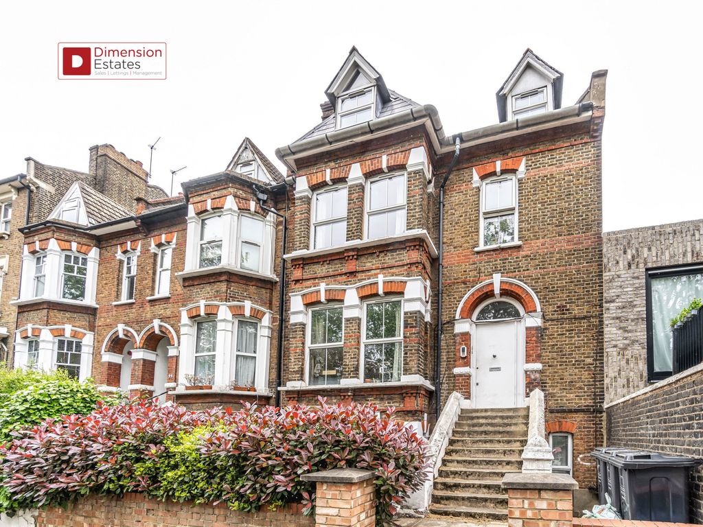 3 bed to rent in Queensdown Road, Hackney, Hackney Downs E5