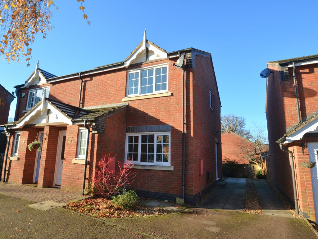 3 bed semidetached house for sale in Portrush Drive, Grantham NG31, £