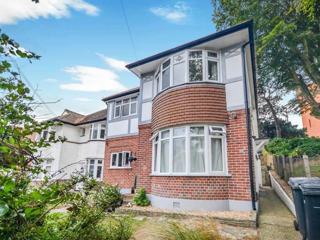 2 bed flat for sale in Tuckton Road, Bournemouth, Dorset BH6 Zoopla