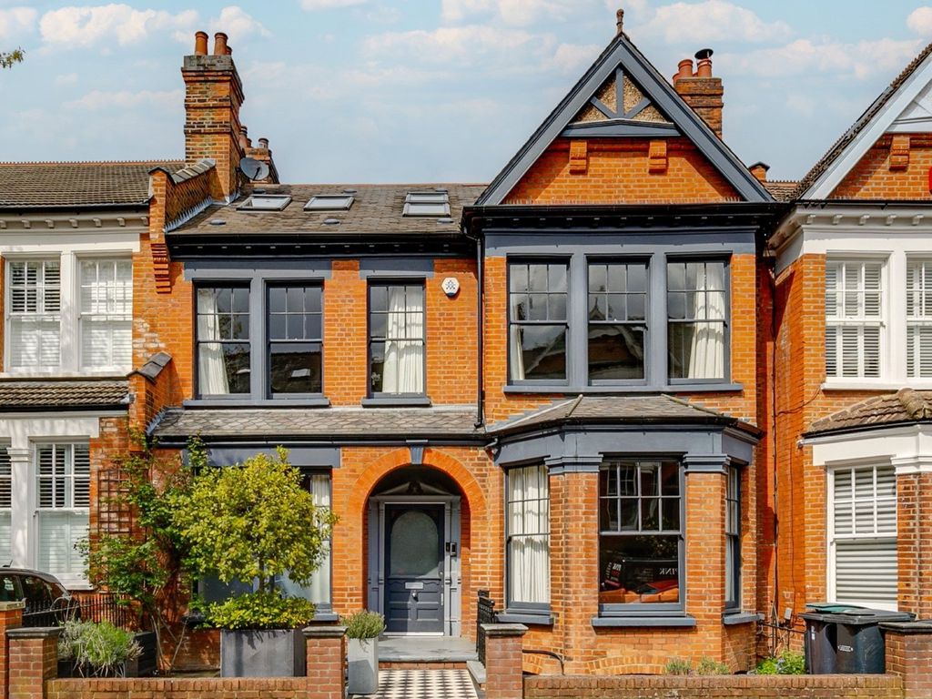 7 bed terraced house for sale in Woodland Gardens, Muswell Hill, London