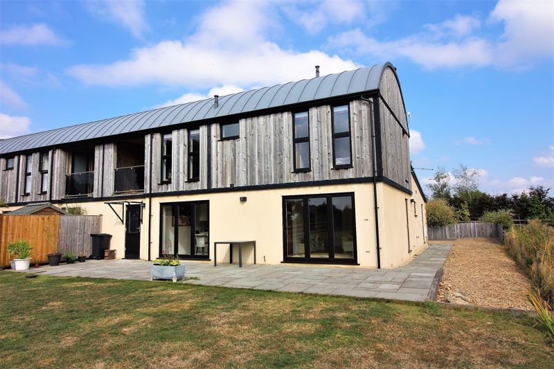 4 bed semidetached house for sale in New Buildings, The Pound, Donyatt