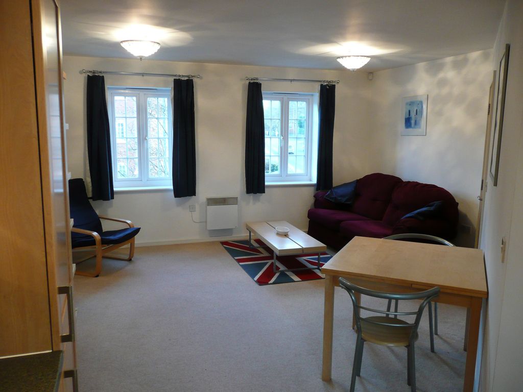 1 bed flat to rent in Irwell Place, Radcliffe, Manchester M26 Zoopla