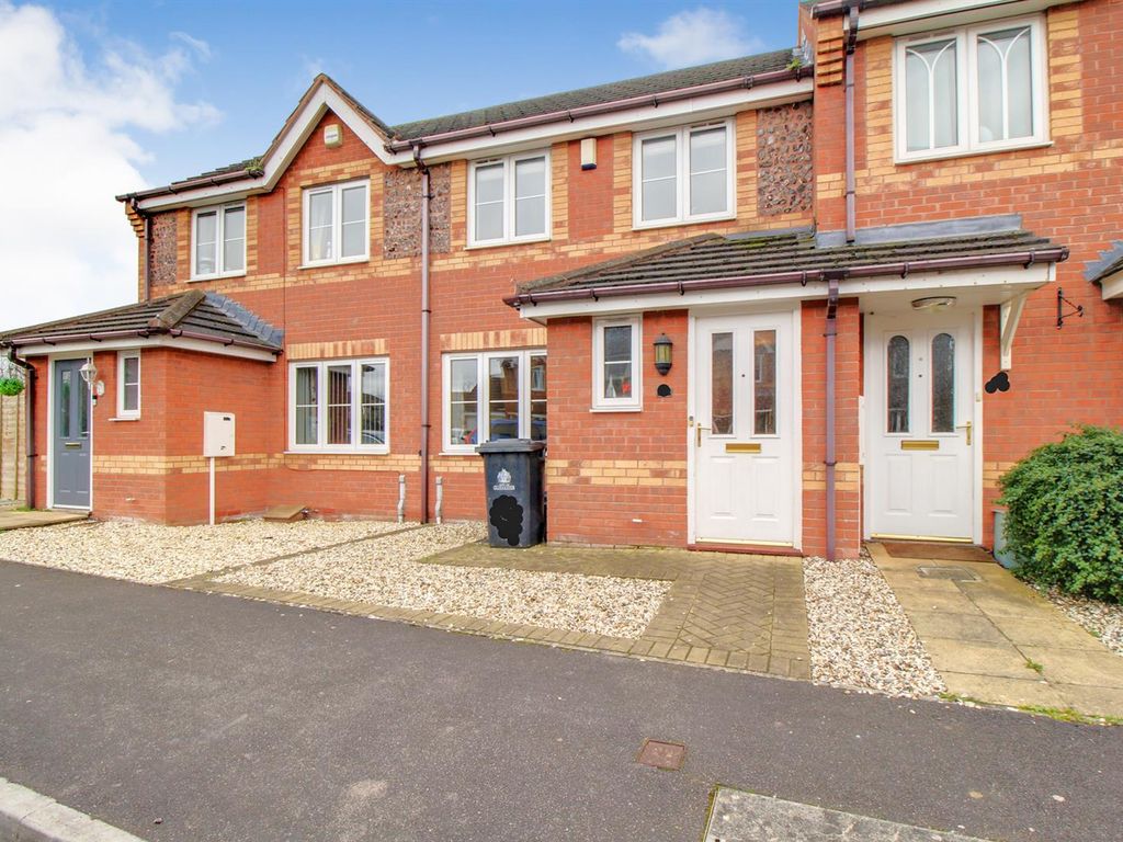 2 bed terraced house for sale in Mead Road, Abbeymead, Gloucester GL4