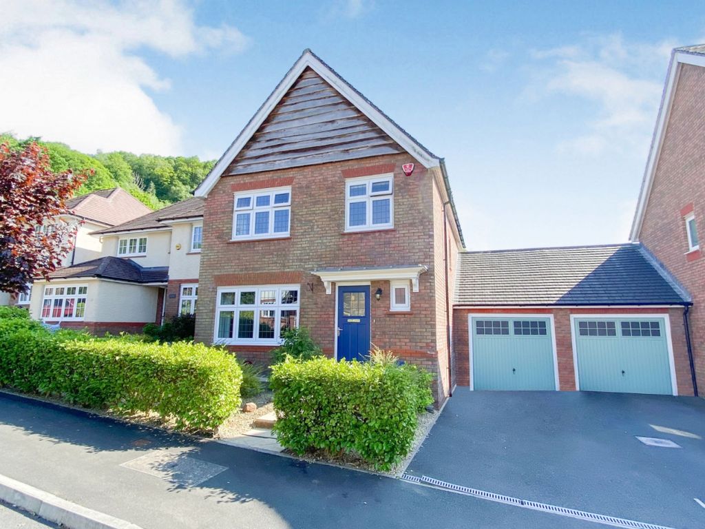 3 bed detached house for sale in Bryn Alltwen Pontardawe SA8