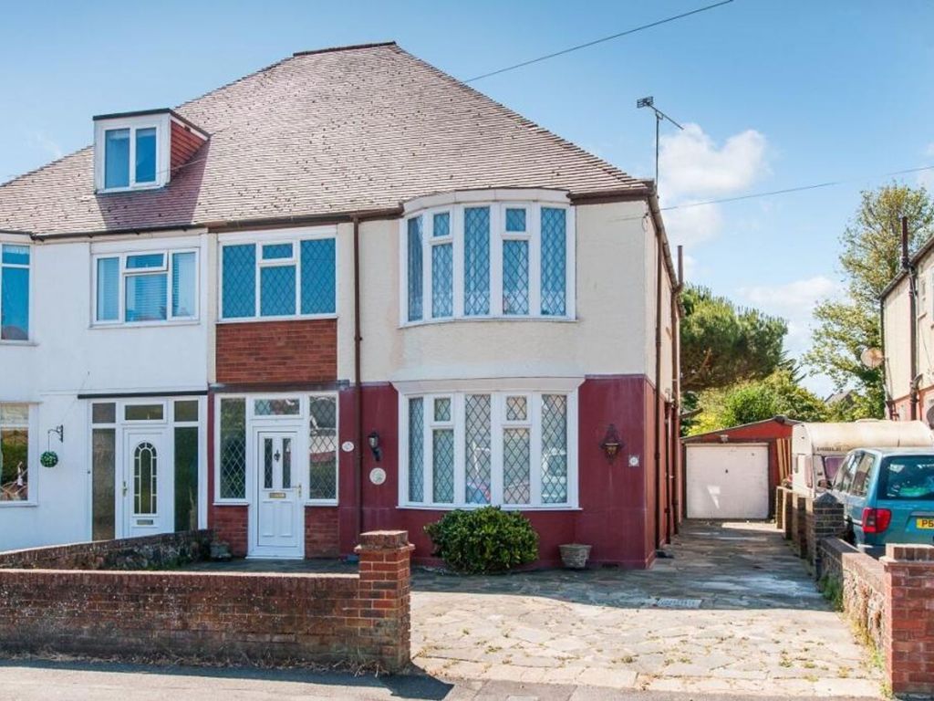 4 bed semidetached house for sale in Westbrook Avenue, Margate CT9