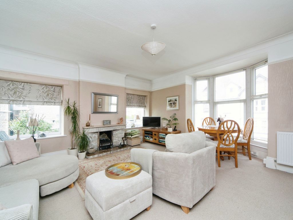 2 bed flat for sale in Rhos Road, Rhos On Sea, Colwyn Bay, Conwy LL28