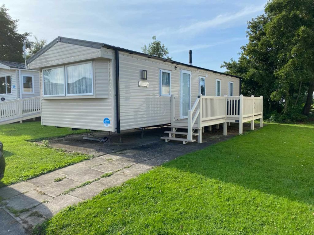 3 bed mobile/park home for sale in Willerby Seasons 2021, Filey YO14, £