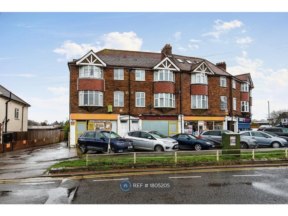 1 bed flat to rent in Clay Corner, Chertsey KT16, £950 pcm Zoopla