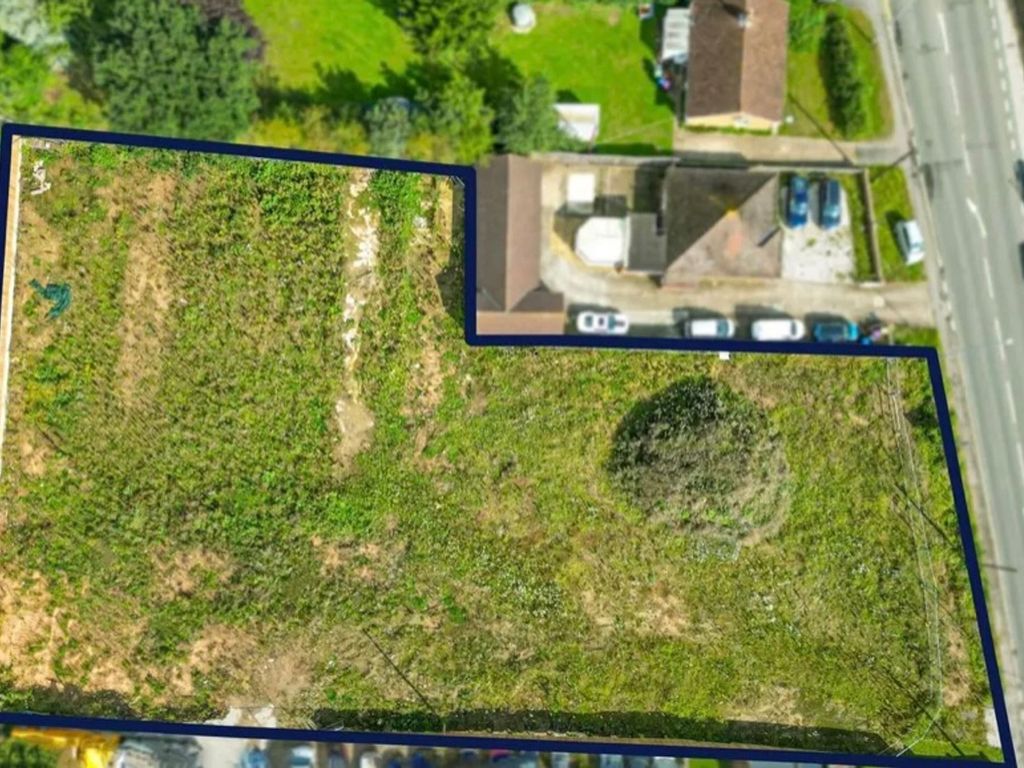 Land for sale in Newark Road, Torksey Lock, Lincoln LN1, £700,000 Zoopla