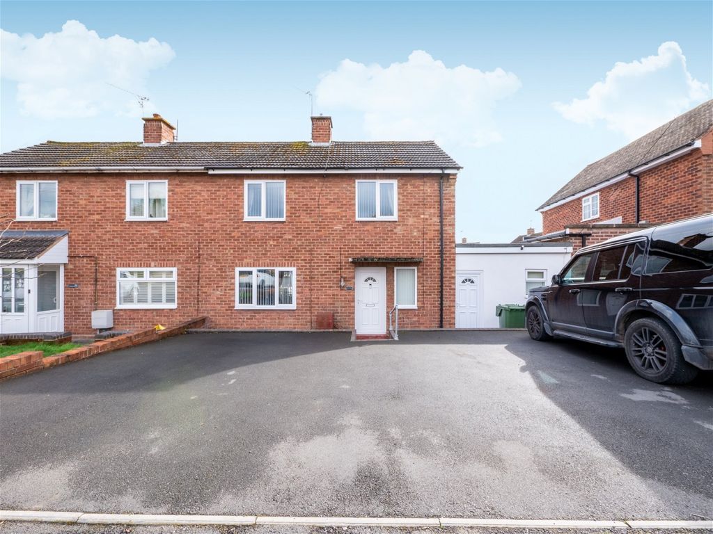 2 bed semidetached house for sale in Lyttleton Avenue, Bromsgrove B60