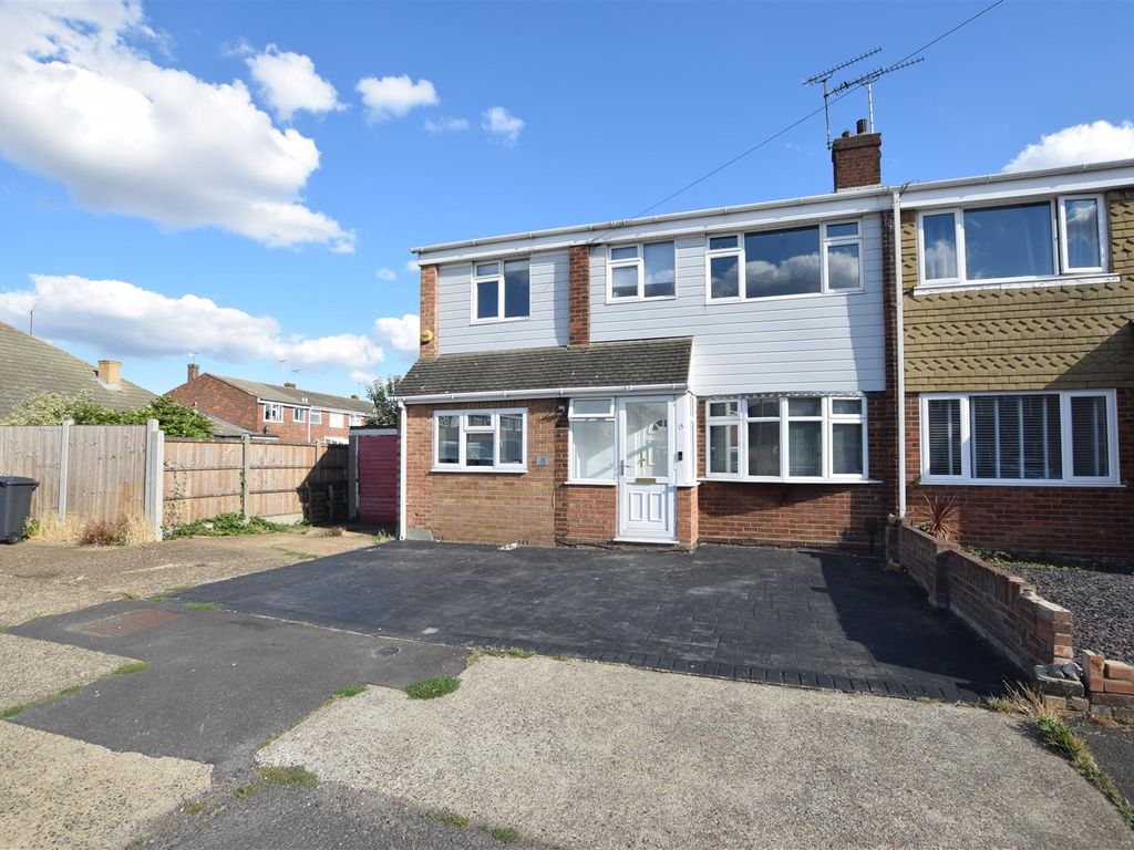 6 bed end terrace house for sale in Pelham Place, StanfordLeHope SS17 Zoopla
