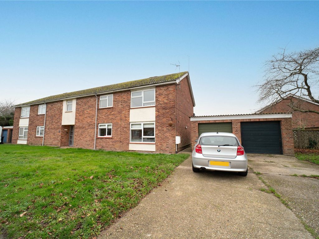 2 bed flat to rent in Ingrams Piece, Ardleigh, Colchester, Essex CO7, £