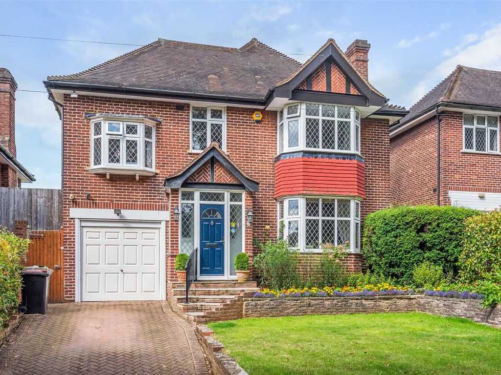 4 bed detached house for sale in New Street Hill, Bromley BR1, £875,000
