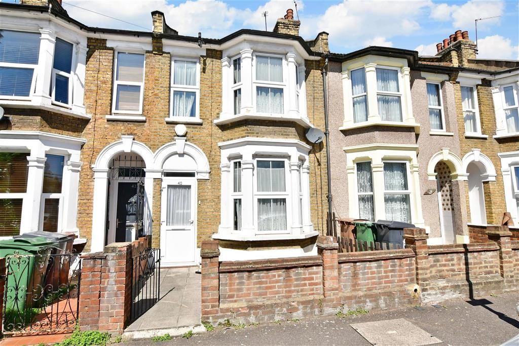 3 bed terraced house for sale in Waterloo Road, London E10, £625,000