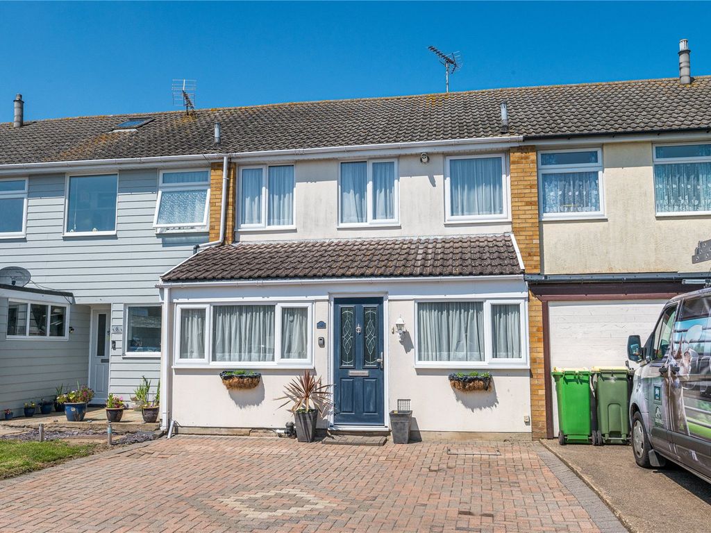 4 bed terraced house for sale in Moreland Close, Great Wakering, Essex