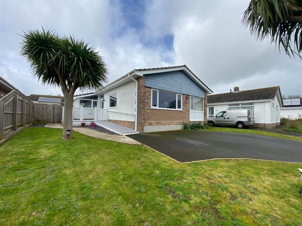 3 bed bungalow for sale in Mendip Road, Torquay TQ2 Zoopla