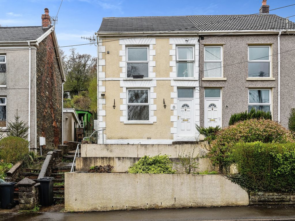 3 bed semidetached house for sale in Graig Road, Godrergraig, Swansea