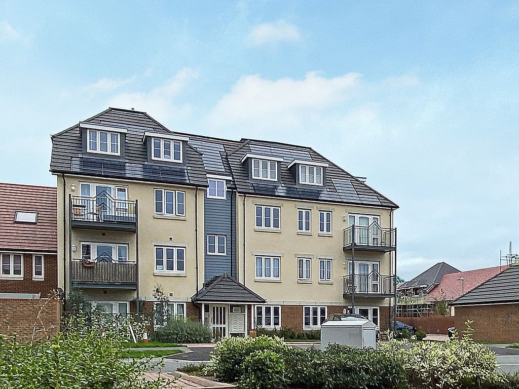 1 bed flat to rent in Barn Avenue, Aldershot GU12 Zoopla