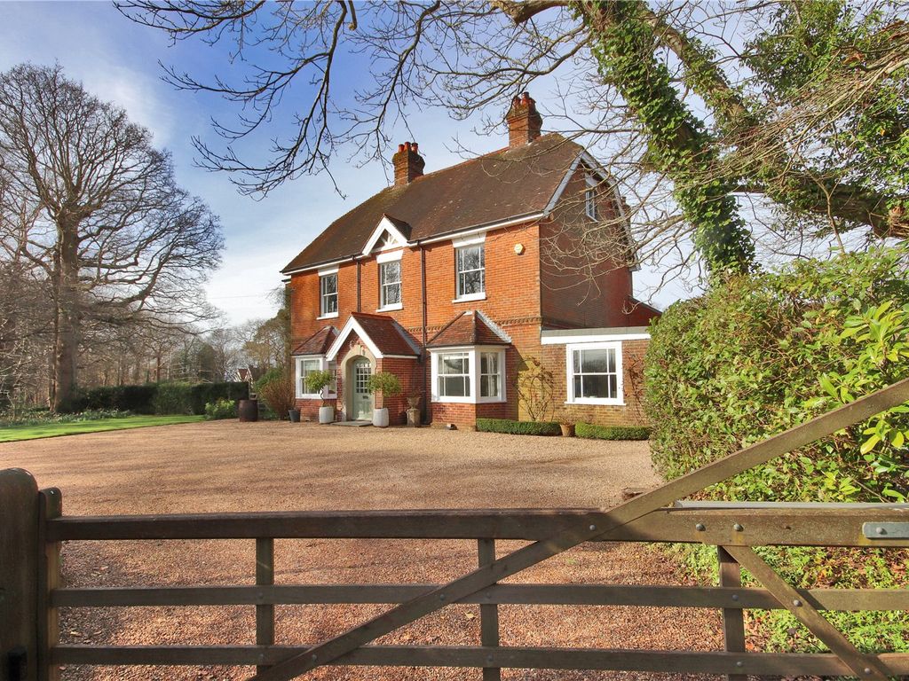 6 bed detached house for sale in Station Road, Stonegate, Wadhurst