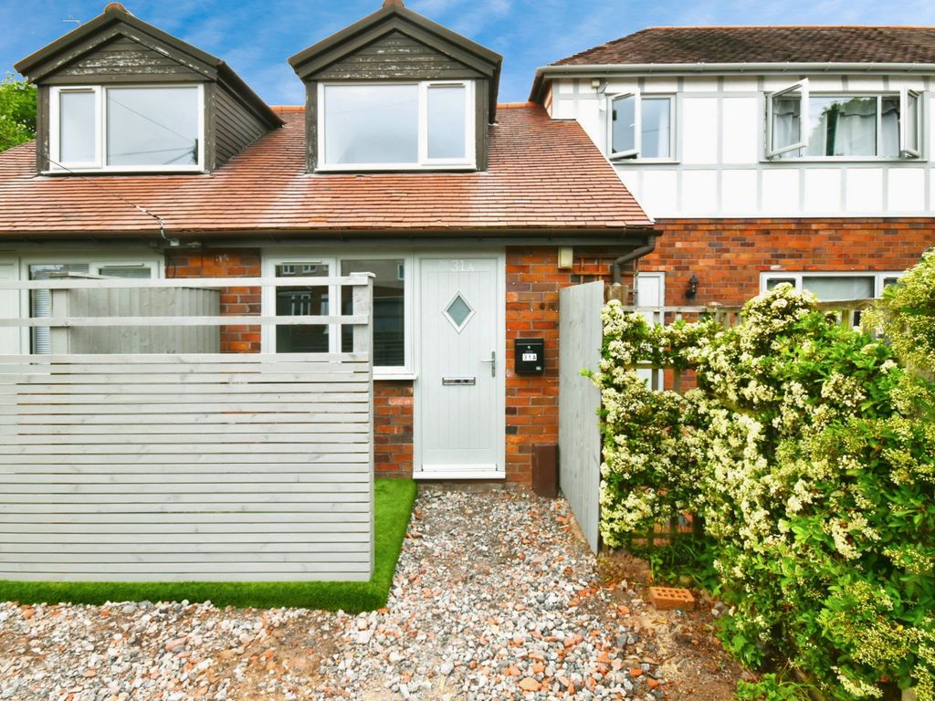 2 bed semidetached house to rent in Westminster Drive, Wrexham LL12, £