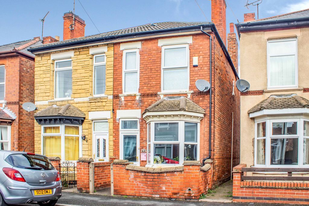 2 bed semidetached house for sale in Lawrence Street, Long Eaton