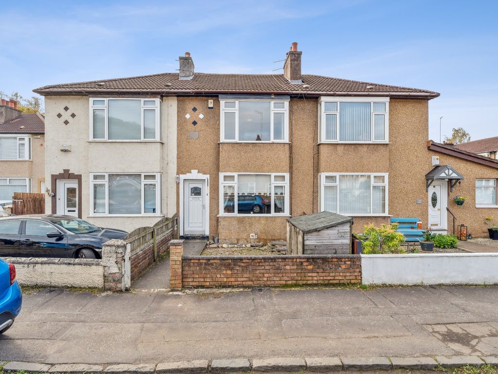 2 bed terraced house for sale in Alyth Gardens, Stamperland, East