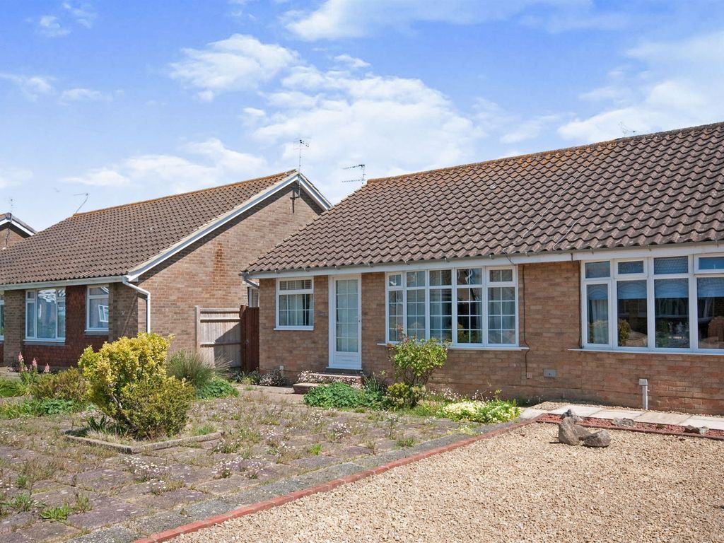 2 bed semidetached bungalow for sale in Kipling Walk, Eastbourne BN23