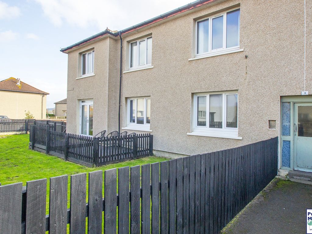 4 bed flat for sale in Craig Road, Troon KA10, £89,995 Zoopla