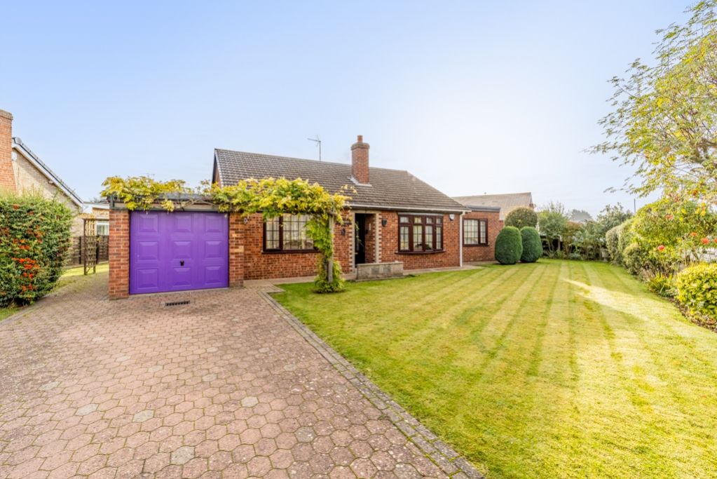 2 bed detached bungalow for sale in Southgate, Pinchbeck, Spalding