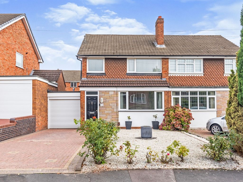 3 bed semidetached house for sale in Grange Lane, Lichfield WS13, £