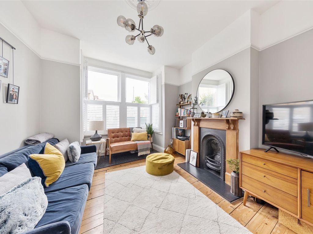 Mayville Road, London E11  