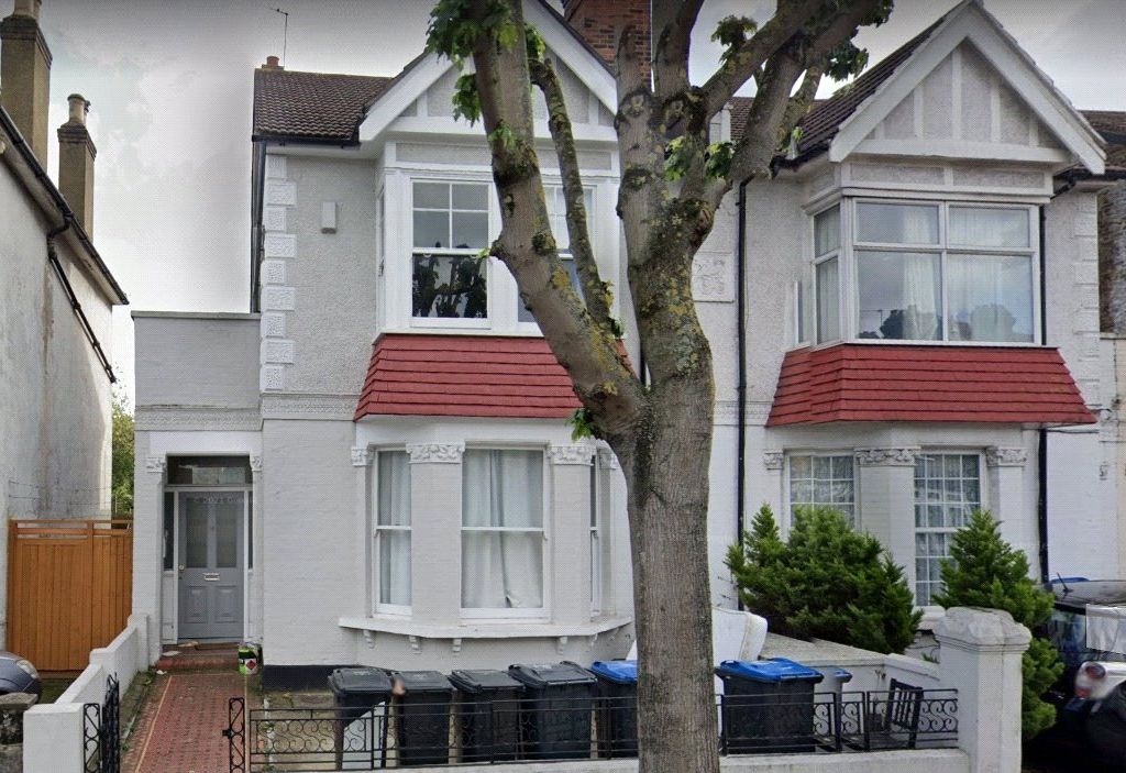 New home, 2 bed flat for sale in Oakfield Road, Croydon, West Croydon