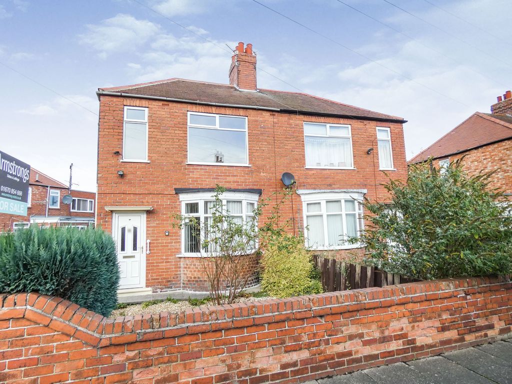2 bed semidetached house for sale in Stakeford Crescent, Stakeford