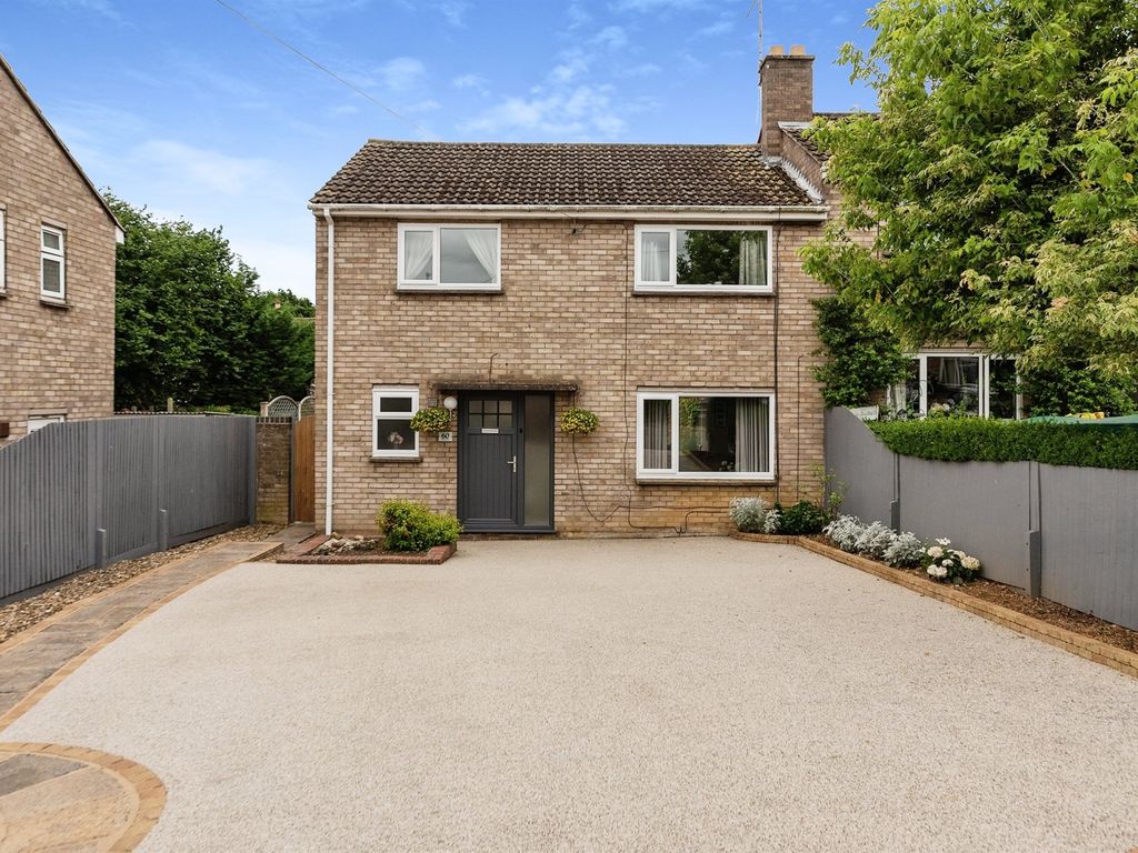 4 bed semidetached house for sale in St. Peters Road, Oundle