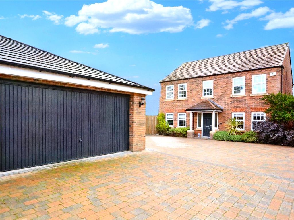 Thorpe Park Gardens Leeds West Yorkshire LS15  