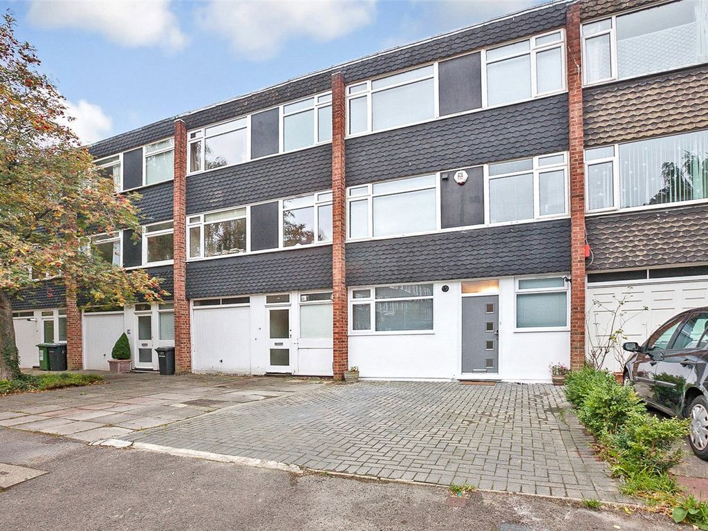 4 bed terraced house for sale in Tristan Square, Blackheath, London SE3